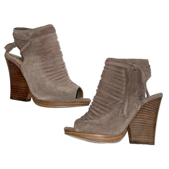 Vince Camuto Women’s Janessa Peep Toe Ankle Boot size 7.5/37.5 Suede Tassel Boho - Picture 2 of 7